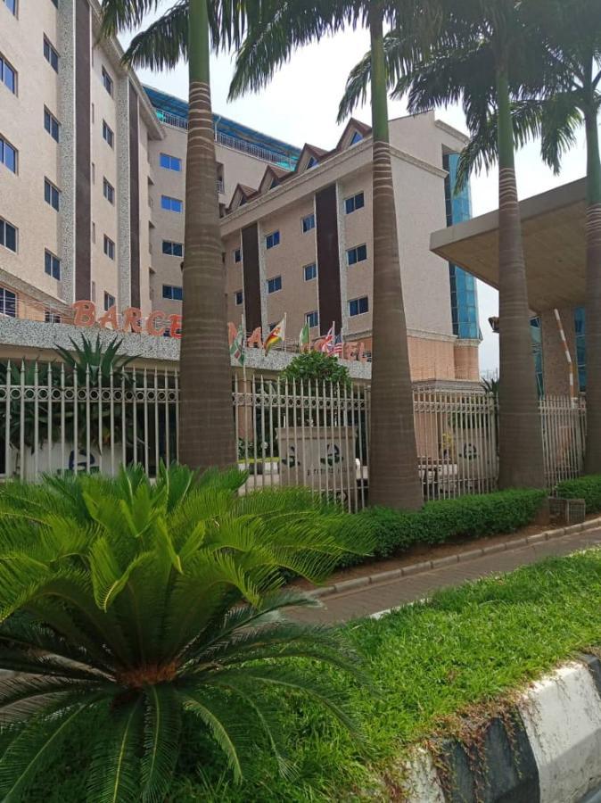 Barcelona Hotels, Abuja Mobushipe Dış mekan fotoğraf